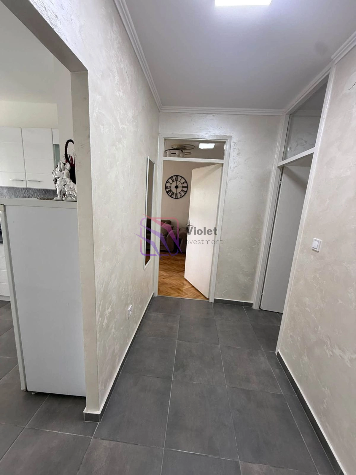 Namjesten-dvosoban-stan-u-naselju-Stara-Varos-Podgorica-8 Izdavanje: Dvosoban stan 75 m² – Stara Varoš, Podgorica — fotografija 9