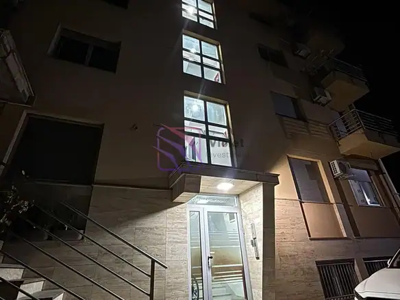 Izdavanje: Garsonjera 28 m² – Zabjelo, Podgorica — fotografija 11