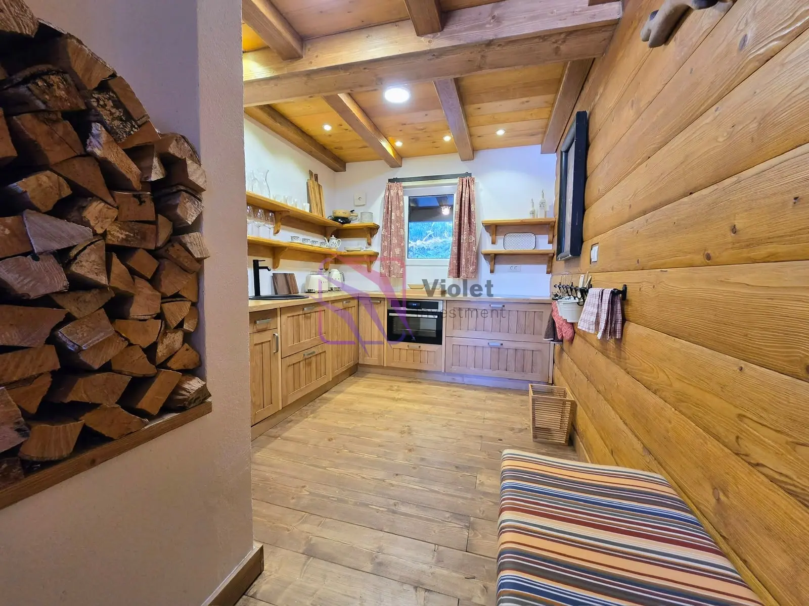 Kuca-sa-cetiri-spavace-sobe-u-Zabljaku-blizu-Crnog-jezera-9 Kuća 160 m² – Žabljak — fotografija 10