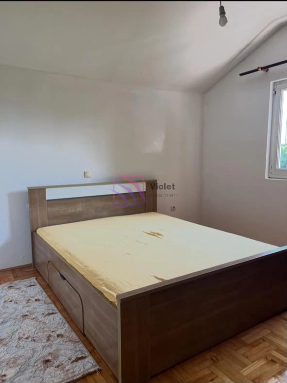 Namjesten-dvosoban-stan-u-Gornjoj-Gorici-Podgorica-4 Izdavanje: Dvosoban stan 110 m² – Gornja Gorica, Podgorica — fotografija 5