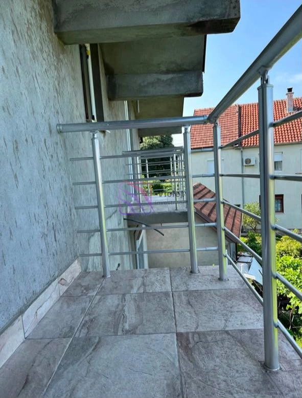 Namjesten-dvosoban-stan-u-Gornjoj-Gorici-Podgorica-7 Izdavanje: Dvosoban stan 110 m² – Gornja Gorica, Podgorica — fotografija 8