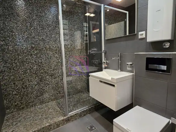 Izdavanje: Trosoban stan 140 m² – Preko Morače, Podgorica — fotografija 13