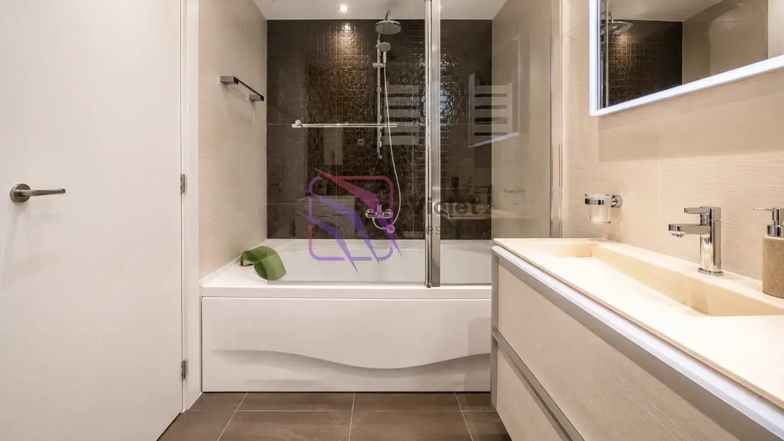 Trosoban-stan-u-Preko-Moraci-Podgorica-13 Izdavanje: Trosoban stan 140 m² – Preko Morače, Podgorica — fotografija 14