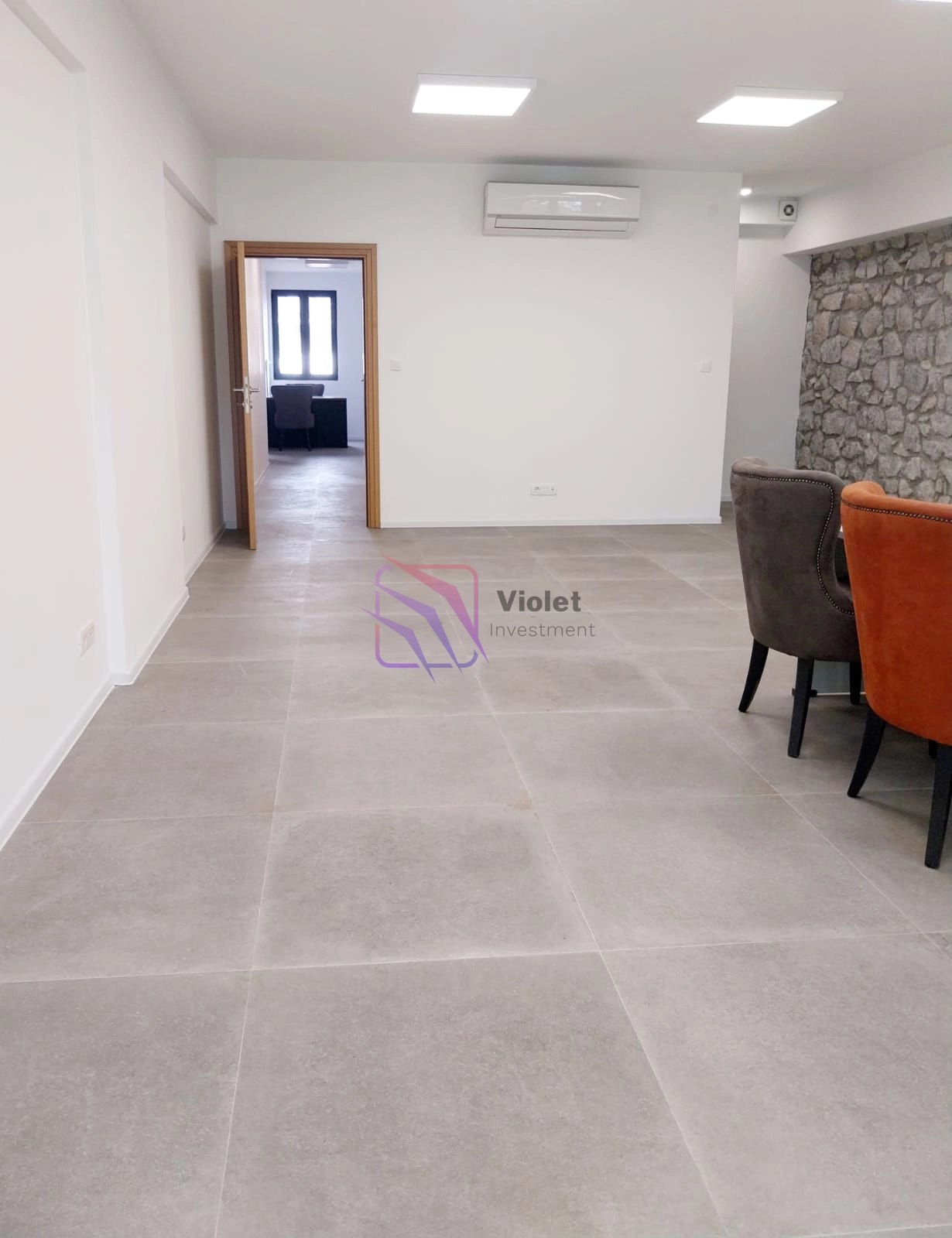 Poslovni-prostor-120-m²-u-centru-Podgorice-1 Izdavanje: Poslovni prostor 120 m² – Centar, Podgorica — fotografija 2
