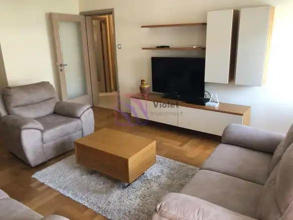 Izdavanje: Dvosoban stan 77 m² – Momišići, Podgorica — fotografija 4