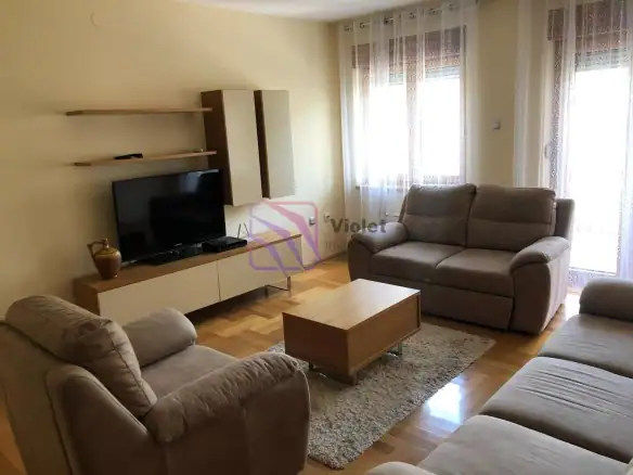 Izdavanje: Dvosoban stan 77 m² – Momišići, Podgorica — fotografija 5