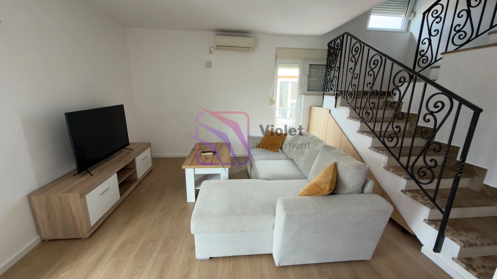 Cetvorosoban-stan-u-Zagoricu-Podgorica-1 Izdavanje: Četvorosoban stan 98 m² – Zagorič, Podgorica — fotografija 2