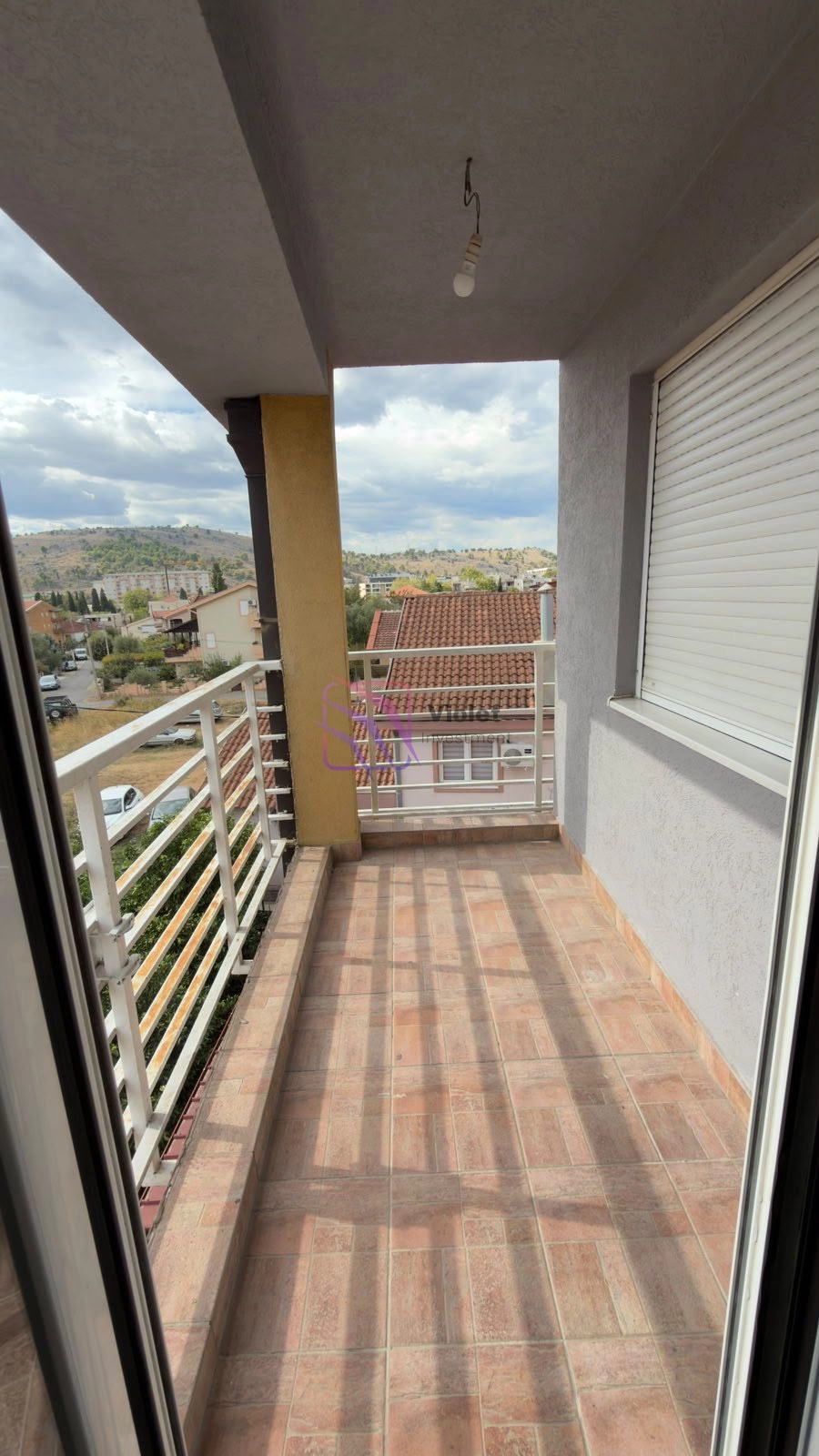 Cetvorosoban-stan-u-Zagoricu-Podgorica-9 Izdavanje: Četvorosoban stan 98 m² – Zagorič, Podgorica — fotografija 10