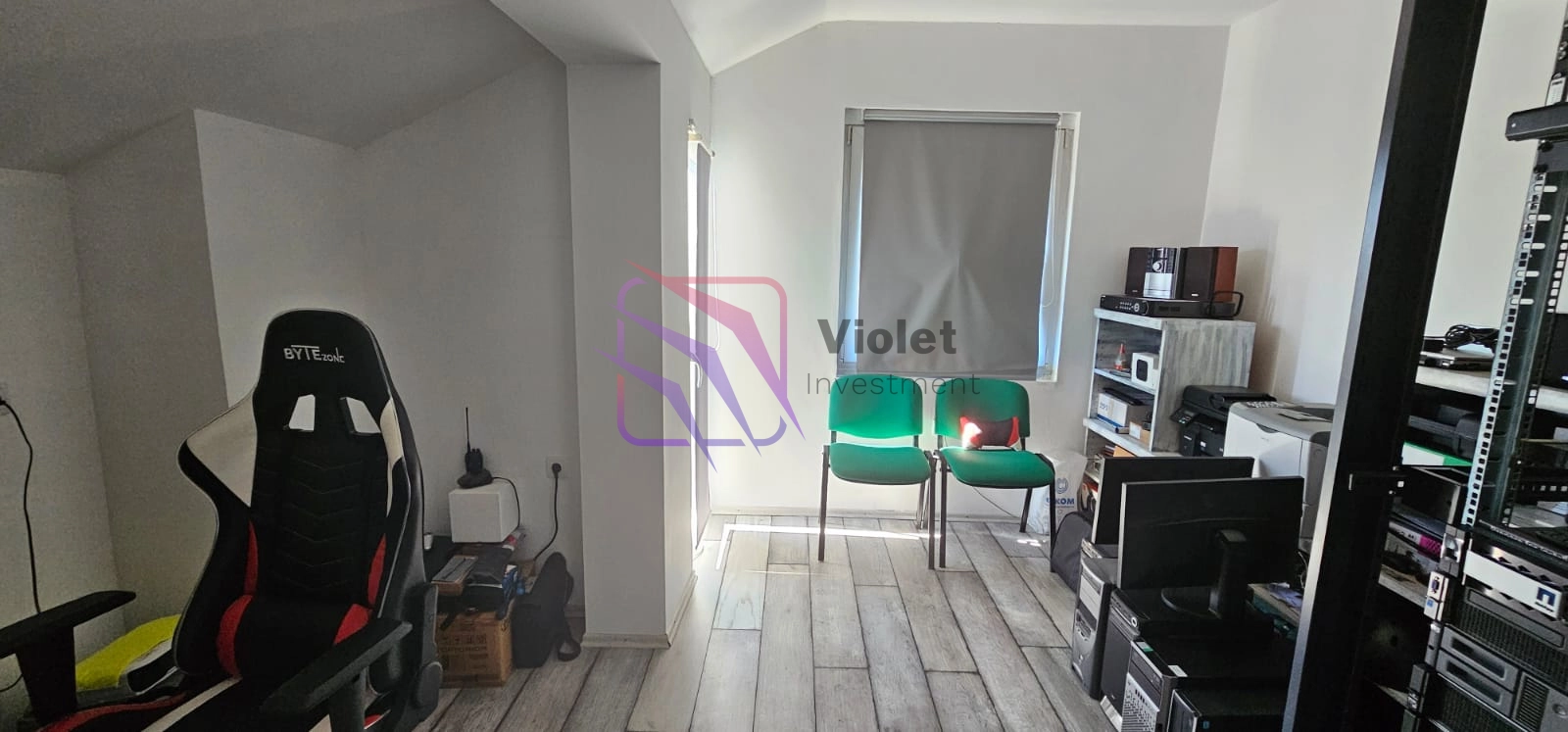 Porodicna-kuca-sa-bastom-u-Tolosima-Podgorica-14 Kuća 208 m² – Tološi, Podgorica — fotografija 15