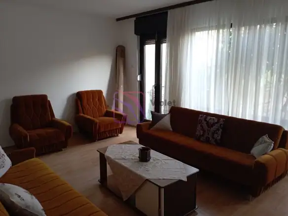 Izdavanje: Trosoban stan 96 m² – Zabjelo, Podgorica — fotografija 4