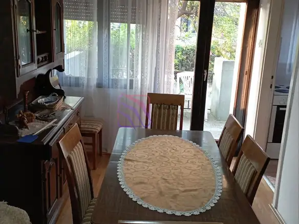 Izdavanje: Trosoban stan 96 m² – Zabjelo, Podgorica — fotografija 5
