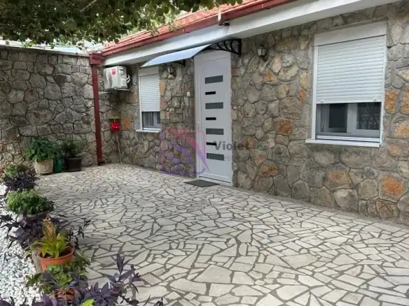 Namještena garsonjera 30 m² u Gorici C