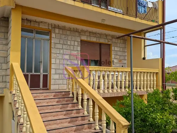 Izdavanje: Kuća 100 m² – Donja Gorica, Podgorica — fotografija 2