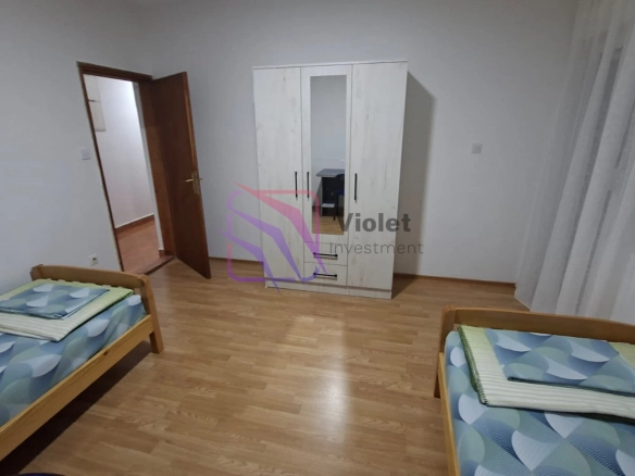 Izdavanje: Kuća 100 m² – Donja Gorica, Podgorica — fotografija 14