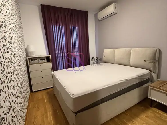 Dvosoban stan sa terasom, City kej, Podgorica — fotografija 7