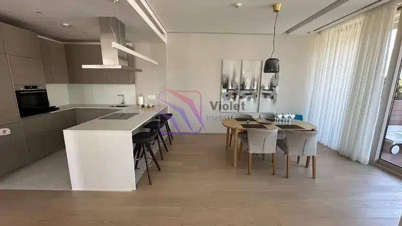 Trosoban-stan-sa-pogledom-na-more-Boreti-Budva-2 Trosoban stan 198 m² – Boreti, Budva — fotografija 3