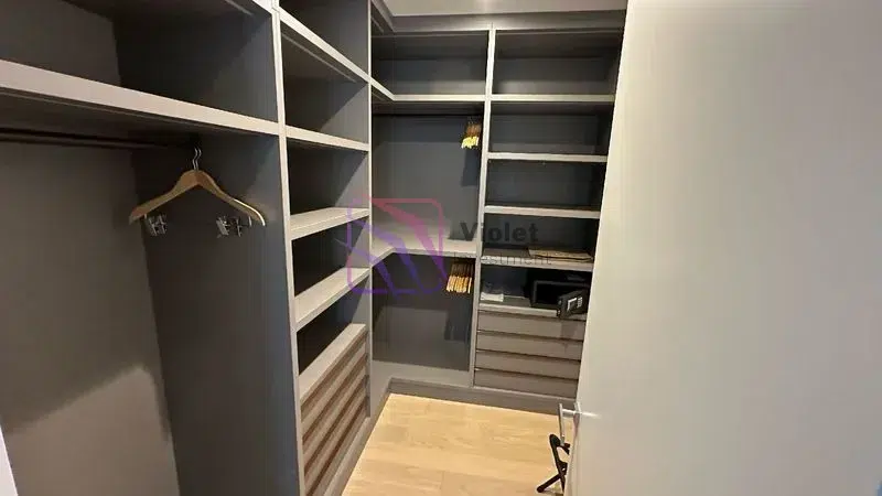 Trosoban-stan-sa-pogledom-na-more-Boreti-Budva-14 Trosoban stan 198 m² – Boreti, Budva — fotografija 15