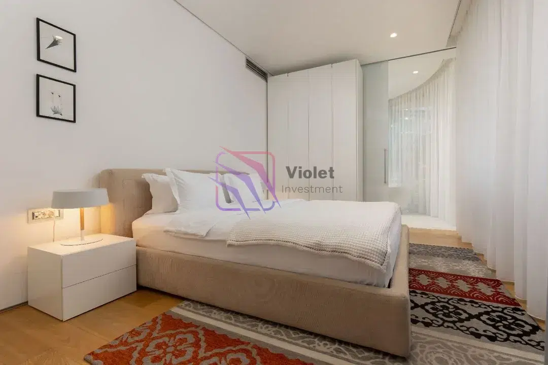 Cetvorosoban-penthaus-sa-terasom-Boreti-Budva-10 Četvorosoban stan 461 m² – Boreti, Budva — fotografija 11