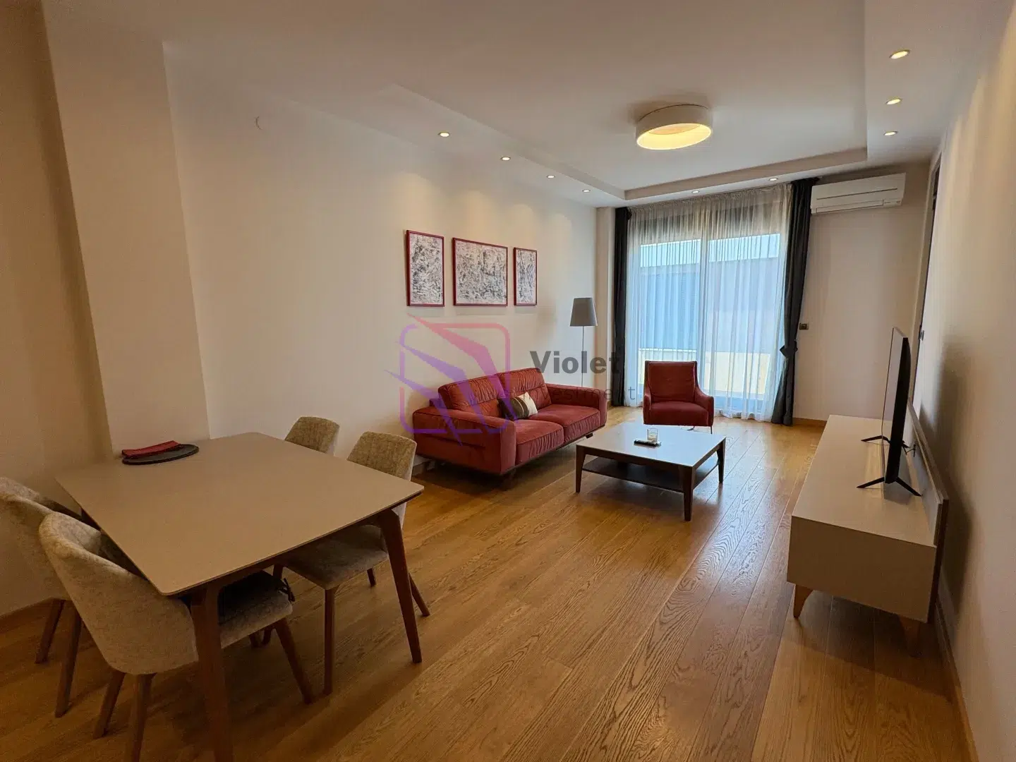 Dvosoban-namjesten-stan-u-Elite-Residence-Podgorica-1 Izdavanje: Dvosoban stan 75 m² – Kruševac, Podgorica — fotografija 2