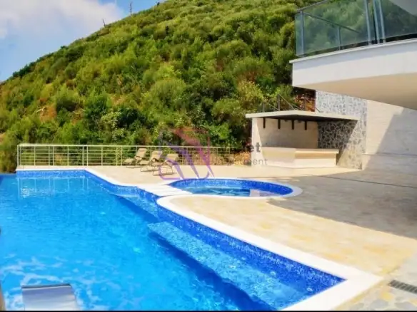 Dvosoban stan 70 m² – Komoševina, Budva — fotografija 2