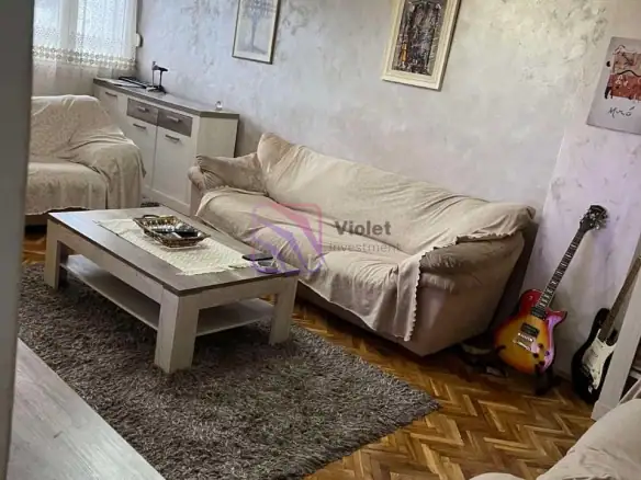 Izdavanje: Trosoban stan 100 m² – Stara Varoš, Podgorica — fotografija 2