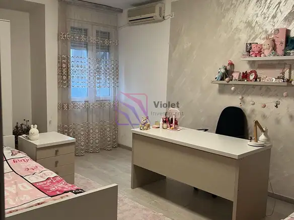Izdavanje: Trosoban stan 100 m² – Stara Varoš, Podgorica — fotografija 10