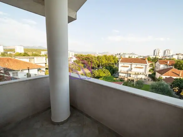 Izdavanje: Dvosoban stan 72 m² – Momišići, Podgorica — fotografija 6