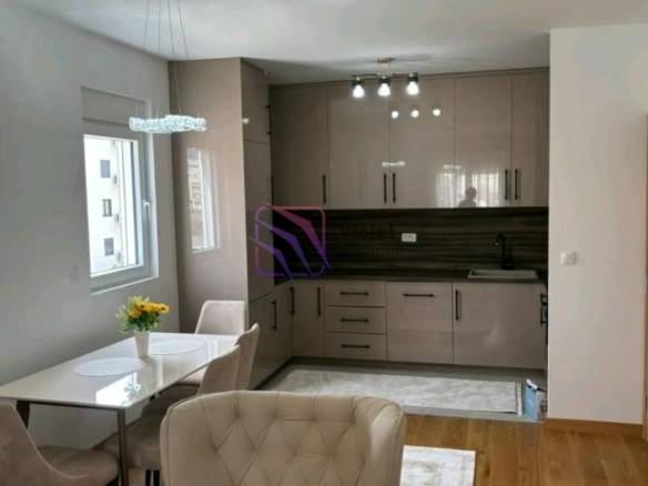 Izdavanje: Dvosoban stan 71 m² – New City, Podgorica — fotografija 2