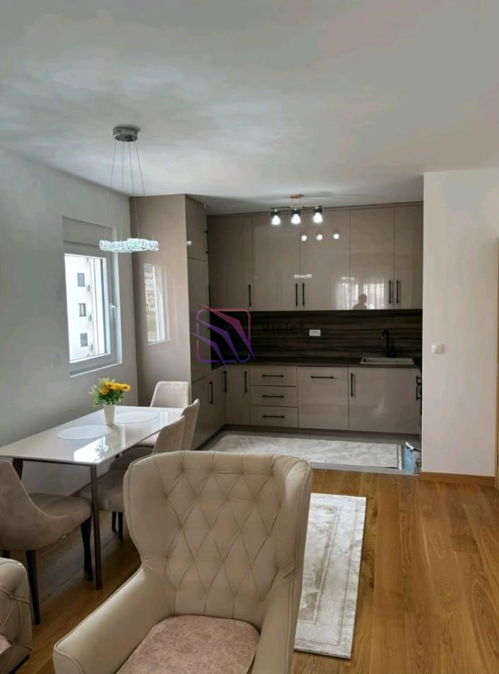 Dvosoban-stan-u-naselju-New-City-Podgorica-1 Izdavanje: Dvosoban stan 71 m² – New City, Podgorica — fotografija 2