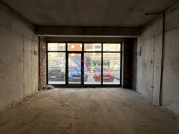 Poslovni prostor 100 m² – Stari aerodrom, Podgorica — fotografija 2