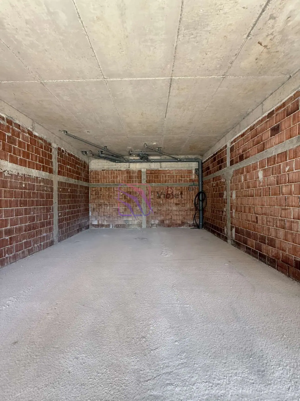 Poslovni prostor 100 m² – Stari aerodrom, Podgorica — fotografija 4
