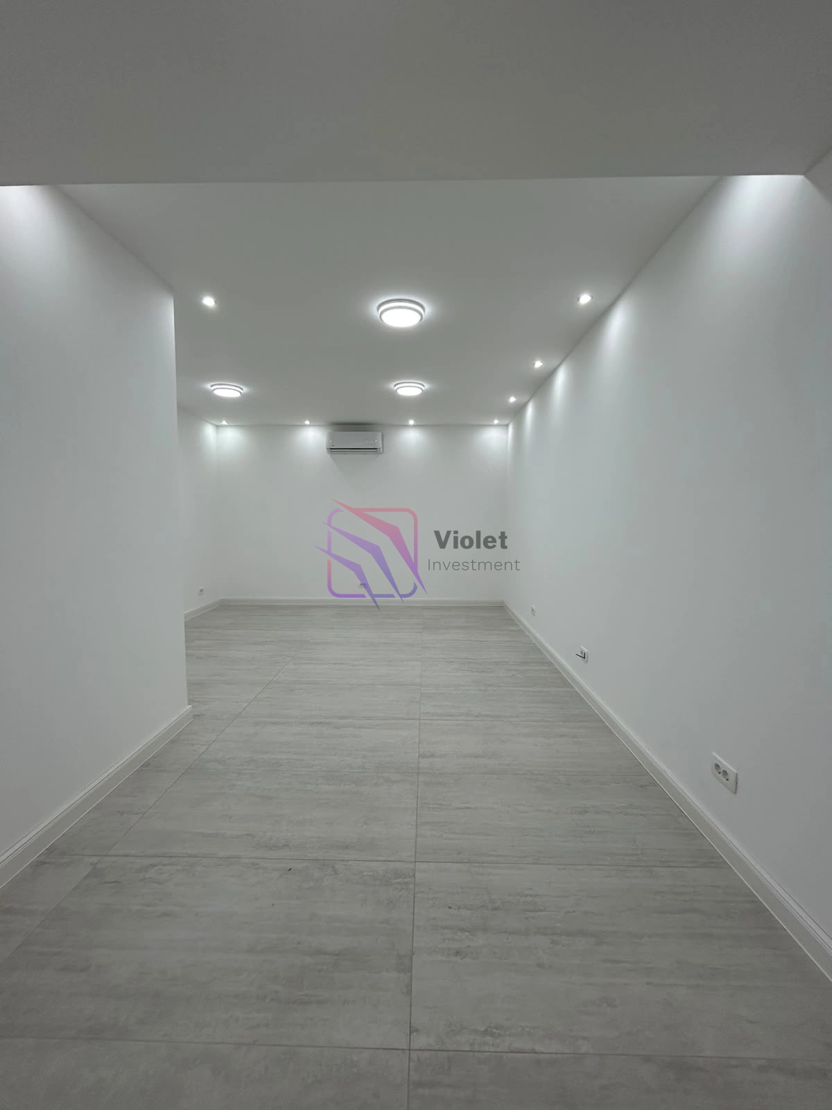 Poslovni-prostor-na-dva-nivoa-Dalmatinska-Podgorica-2 Izdavanje: Poslovni prostor 100 m² – Dalmatinska, Podgorica — fotografija 3