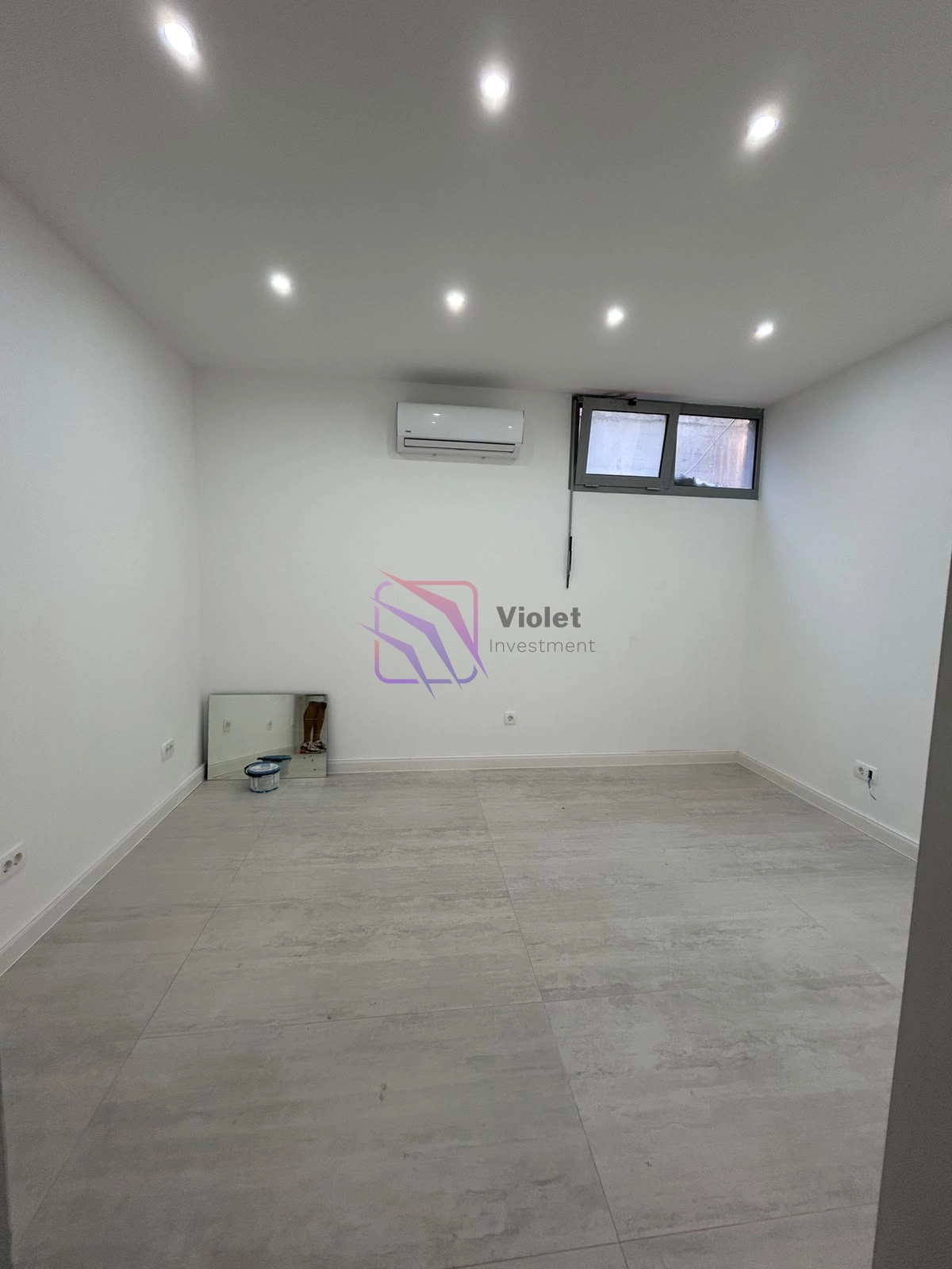 Poslovni-prostor-na-dva-nivoa-Dalmatinska-Podgorica-4 Izdavanje: Poslovni prostor 100 m² – Dalmatinska, Podgorica — fotografija 5
