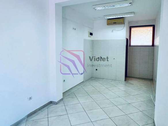 Poslovni prostor u prizemlju, Centar, Podgorica — fotografija 4