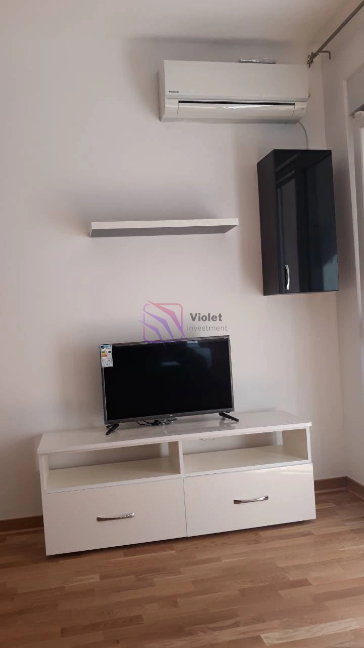 Garsonjera-27-m²-u-naselju-City-kej-Podgorica-5 Namještena garsonjera u naselju City kej, Podgorica — fotografija 6