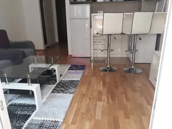 Namještena garsonjera u naselju City kej, Podgorica — fotografija 10