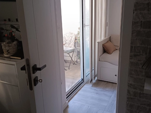 Garsonjera 30 m² u naselju Rena