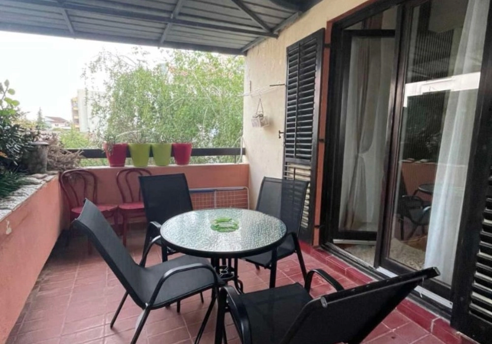Jednosoban-stan-sa-terasom-u-Golubovini-Budva-12 Jednosoban stan 55 m² – Golubovina, Budva — fotografija 13