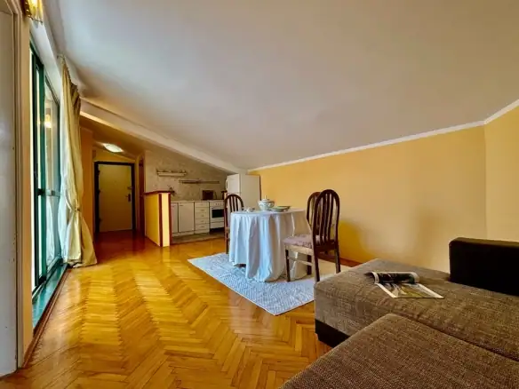 Dvosoban stan 40 m² – Bečići, Budva — fotografija 3