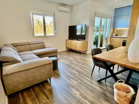 Jednosoban stan 45 m² – Radanovići, Kotor — fotografija 2