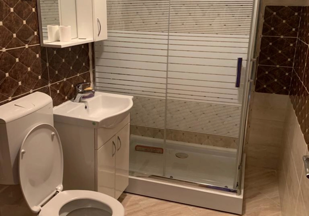 Dvospratna-kuca-sa-dvoristem-u-Staroj-Varosi-Podgorica-7 Kuća 30 m² – Podgorica — fotografija 8