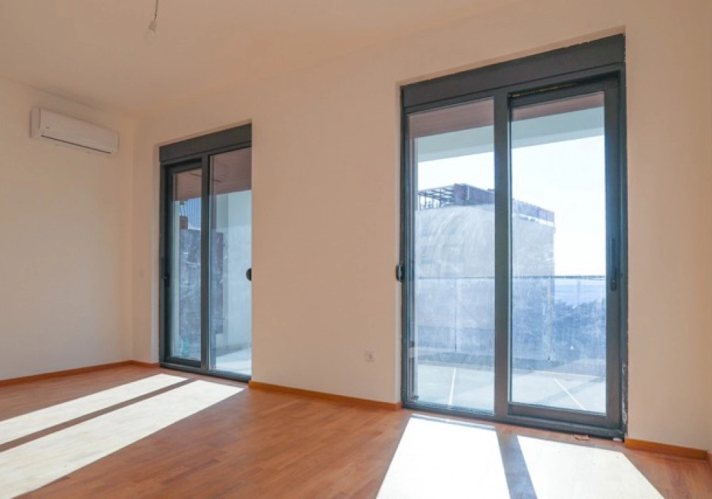 Garsonjera-40-m²-u-Becicima-Budva-4 Garsonjera 40 m² – Bečići, Budva — fotografija 5