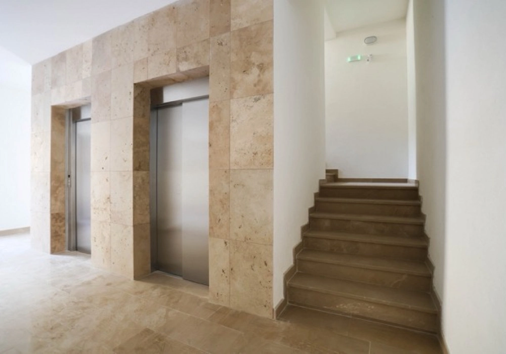 Garsonjera-40-m²-u-Becicima-Budva-12 Garsonjera 40 m² – Bečići, Budva — fotografija 13