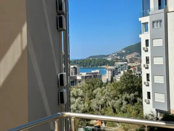 Dvosoban stan 69 m² – Rafailovići, Budva — fotografija 2