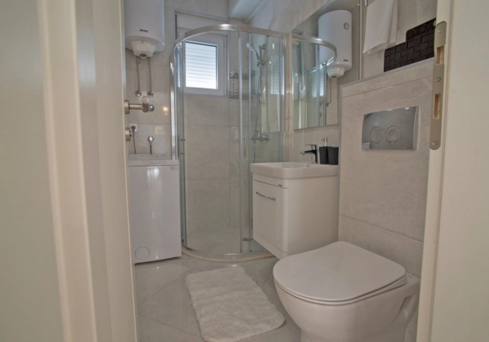 Jednosoban-stan-sa-bazenom-u-Mazini-Tivat-7 Jednosoban stan 43 m² – Mažina, Tivat — fotografija 8
