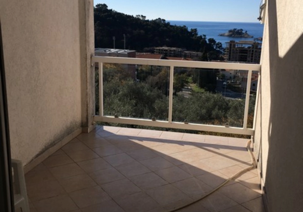 Dvosoban-stan-u-Petrovcu-Budva-2 Dvosoban stan 70 m² – Petrovac, Budva — fotografija 3