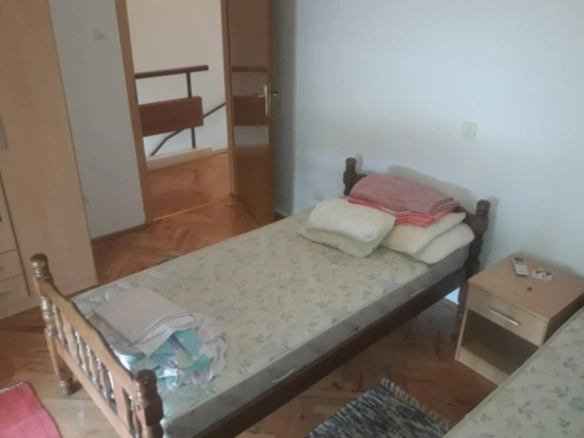 Dvosoban stan 70 m² – Petrovac, Budva — fotografija 13