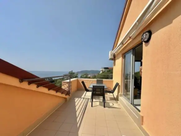 Dvosoban stan 80 m² – Bečići, Budva — fotografija 4