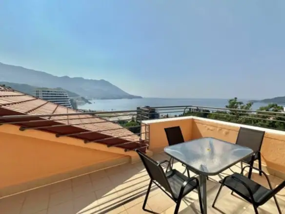 Dvosoban stan 80 m² – Bečići, Budva — fotografija 7