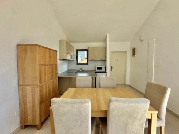 Dvosoban stan 80 m² – Bečići, Budva — fotografija 14